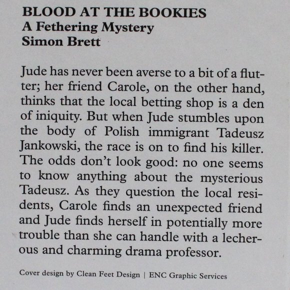Blood at the Bookies - A Fethering Mystery - Large Print Book by Simon Brett - Picture 3 of 14